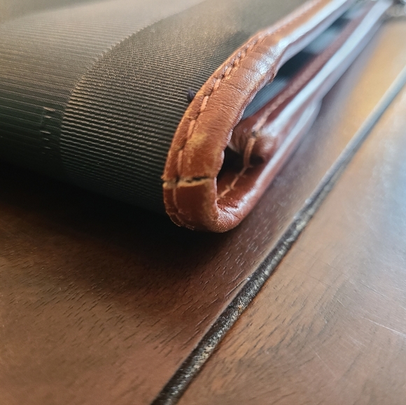 Rare Vintage Fendi Clutch - Picture 5 of 10